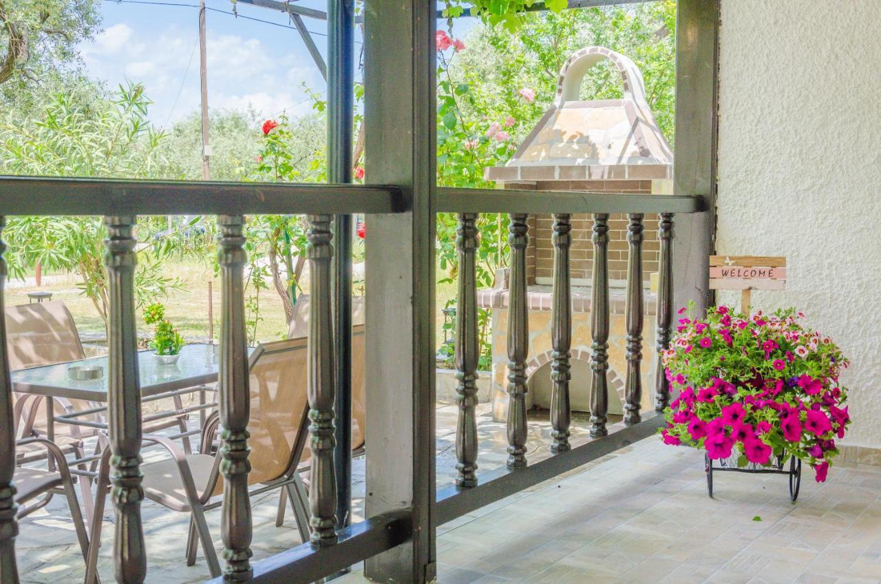 Chrisella Villa Skala Rachoni  Екстер'єр фото